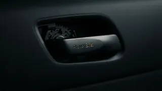 US safety regulators to develop new car door rules after at least 15 deaths linked to electronic door handles